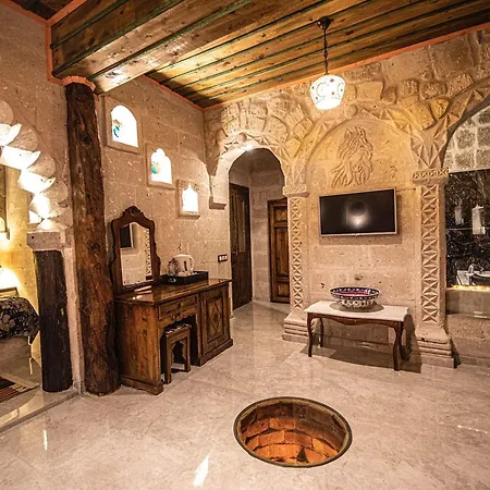 Historical House 3*