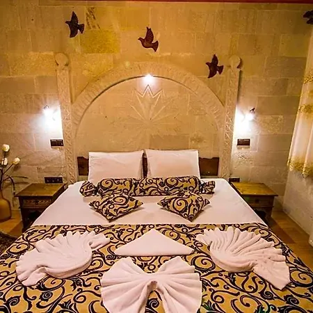 Hotel Historical House