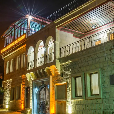 Historical House 3*